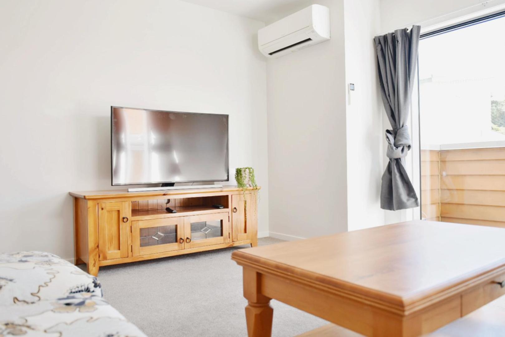 Johnsonville Brand New Lovely Townhouse ウェリントン エクステリア 写真