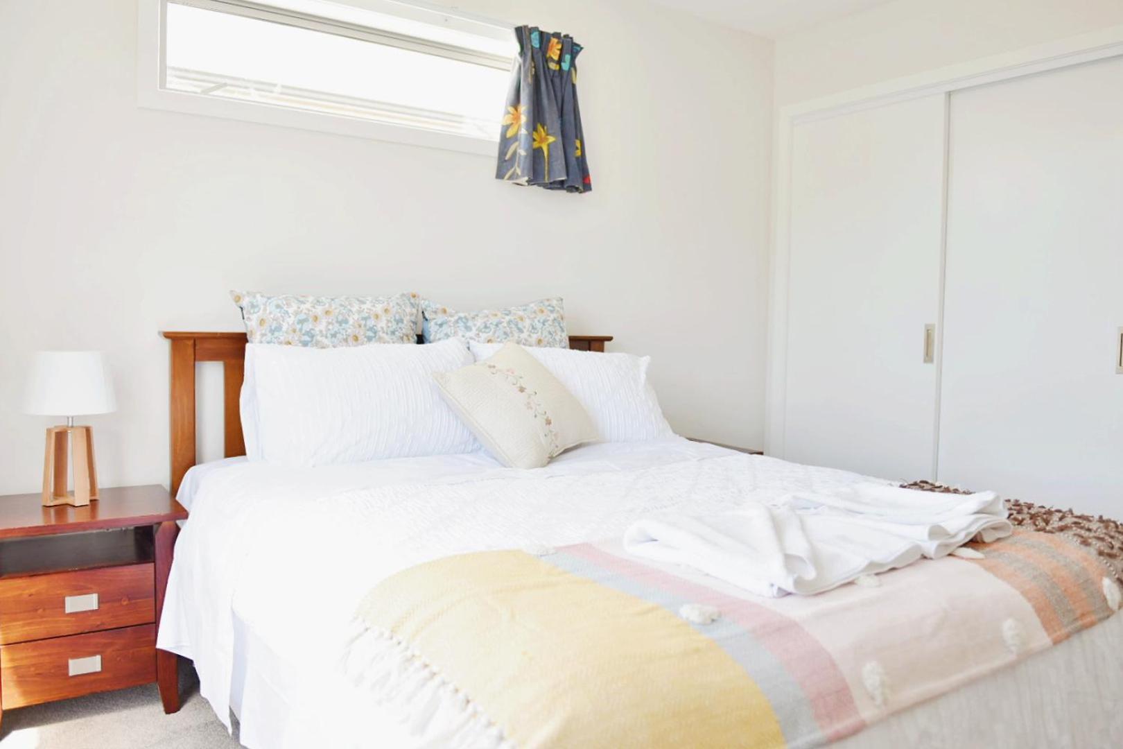 Johnsonville Brand New Lovely Townhouse ウェリントン エクステリア 写真